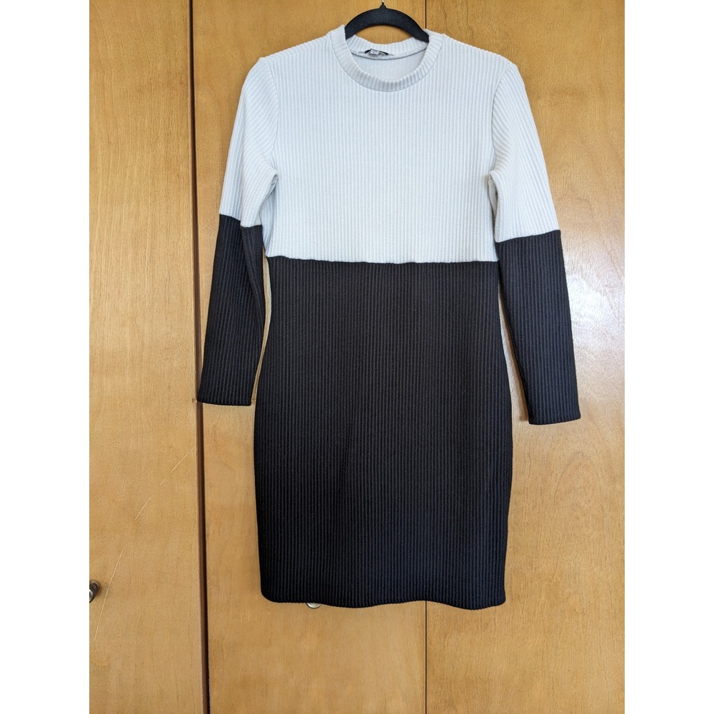 Tash + Sophie Ribbed Colorblock Long Sleeve Sweater Dress Black White Large